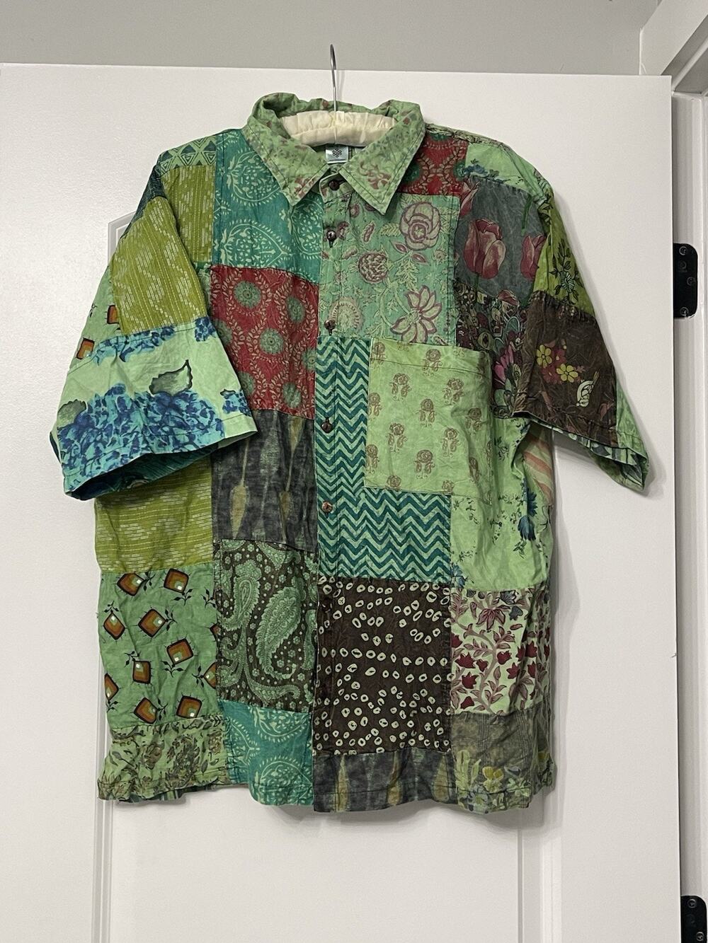 Vintage Vision of Tibet Patchwork Button Down Shirt Mens XL Green Cotton Boho